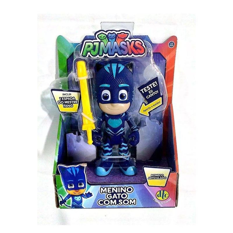 tênis do menino gato