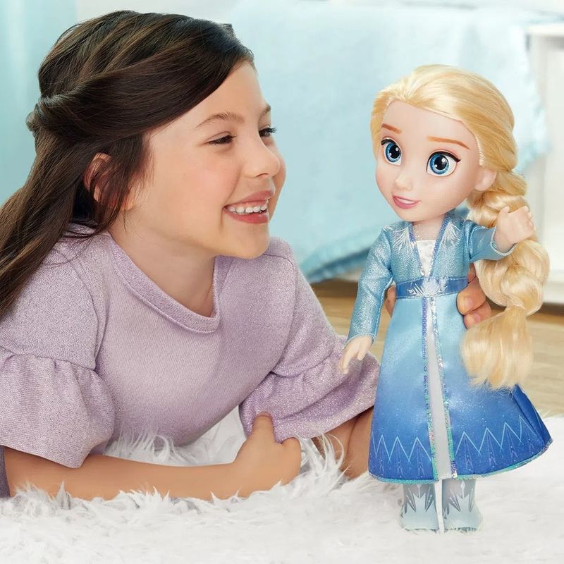 Boneca Elsa Que Canta, Vestido com Luz, Frozen 2, Mimo