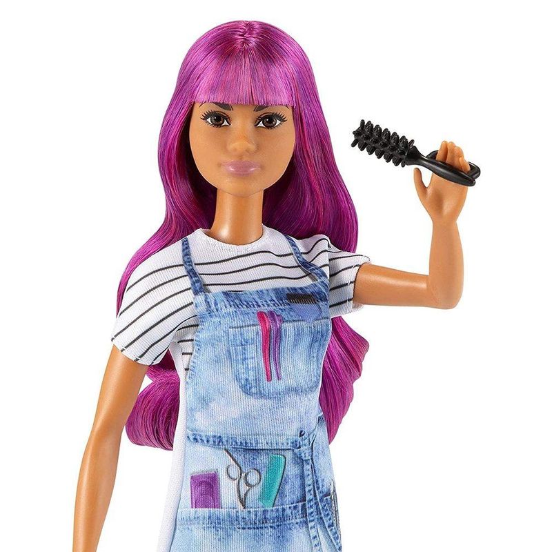 O novo salão de cabeleireiro da Barbie! Novelinha de Barbie para meninas 