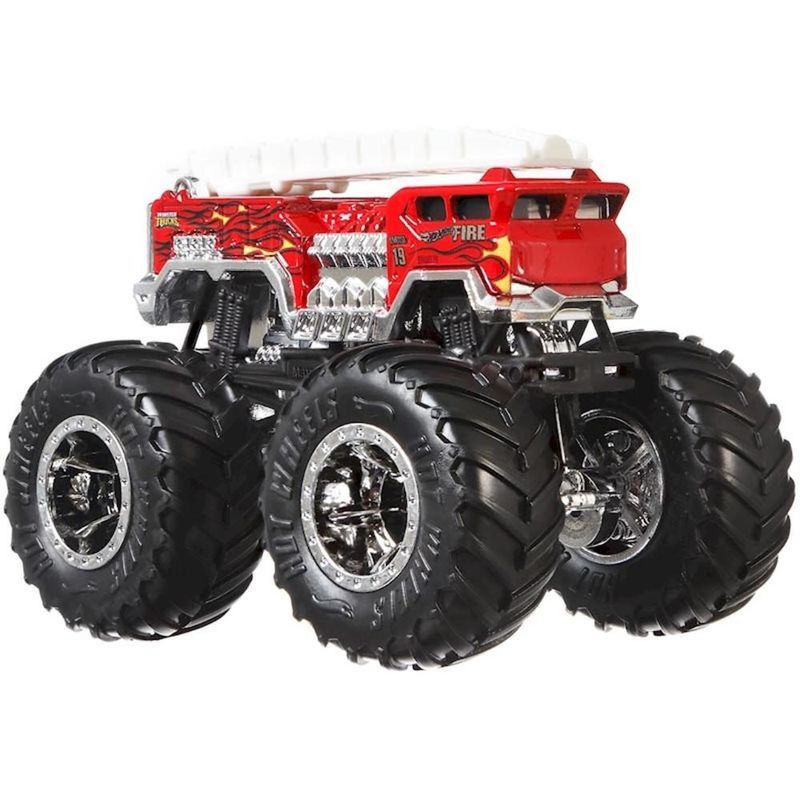 Conjunto com 5 Carrinhos Hot Wheels - Monster Trucks - Corvette