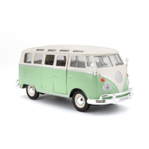 22-31900---Volkswagen-Van-Samba--2-