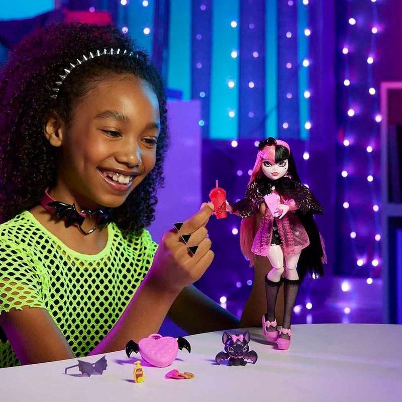Monster High Boneca Flashes de Horror Cleo - Mattel