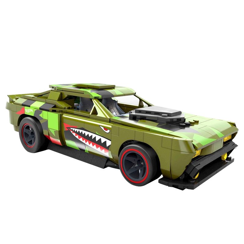 Carro de corrida HOT WHEELS 2 em 1 (Idade mínima recomendada: 5 anos)